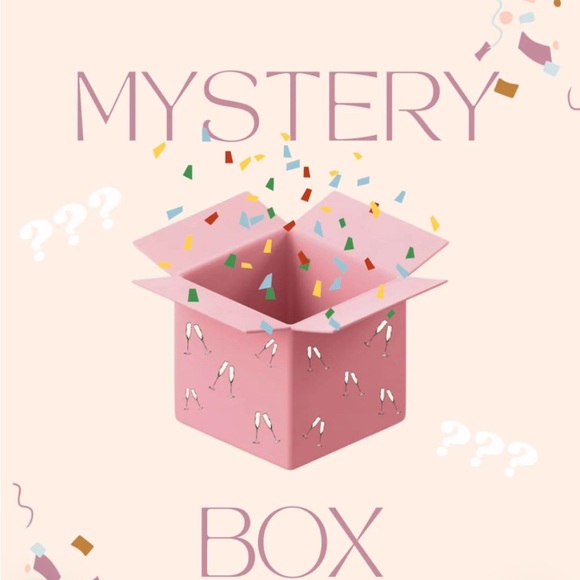 Victoria's Secret Other - Bath & Body Works Mystery Boxe, 8 pc Full Size. NWT
Boxe#1